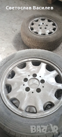 4 джанти 15" с летни гуми 205/65 за Mercedes E-Class, снимка 2 - Гуми и джанти - 54111545
