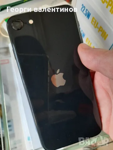 Iphone Se 2020, снимка 1 - Apple iPhone - 47377982