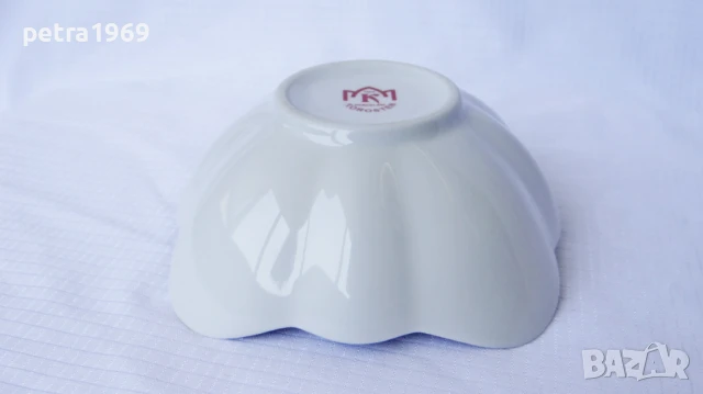 Порцеланова некръгла купа на Коростенския завод със златен кант и кобалтови цветя, снимка 5 - Други - 50627821