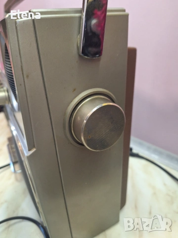 Стар радиокасетофон , снимка 7 - Други - 54279642