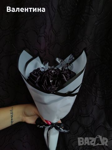 Вечни букети със сатенени рози, снимка 1 - Изкуствени цветя - 45935077