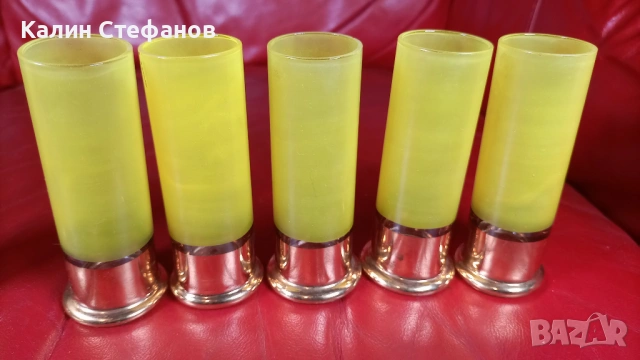 Ракиени чашки за ловци под формата на гилза от едно време