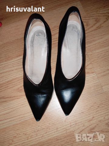 Обувки Baldowski, снимка 3 - Дамски обувки на ток - 45333963