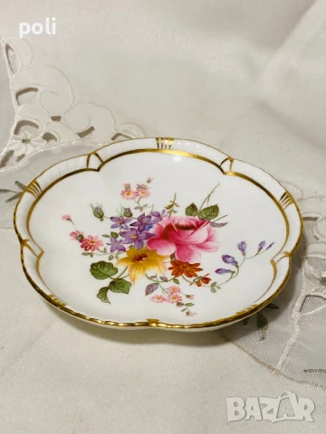 порцеланова чиния , снимка 3 - Декорация за дома - 50782243