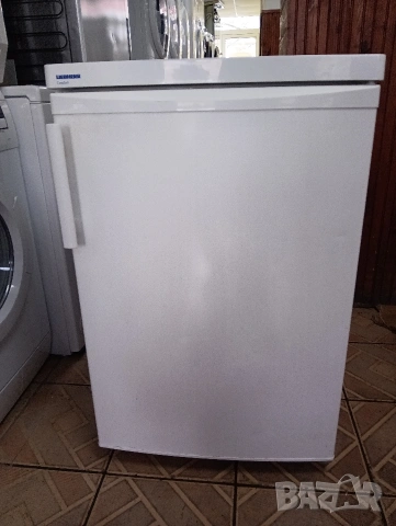 Като нов малък хладилник с вътрешна камера Liebherr с 2 години Гаранция!, снимка 4 - Хладилници - 53398701