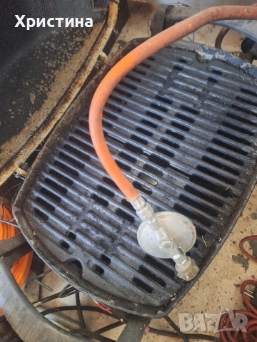 Барбекю Weber , снимка 3 - Барбекюта - 52446657