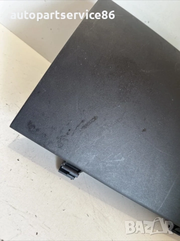 Жабка черна десен волан за Peugeot 4007 2.2 HDI (2009) 8006A021, снимка 3 - Части - 53648700