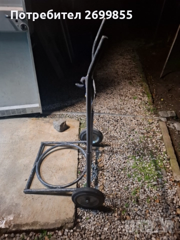 Вертикална количка