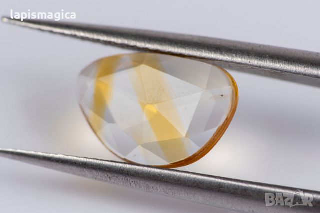 Жълт парти сапфир 1.37ct нагряван роза шлифовка, снимка 1 - Други - 46738857