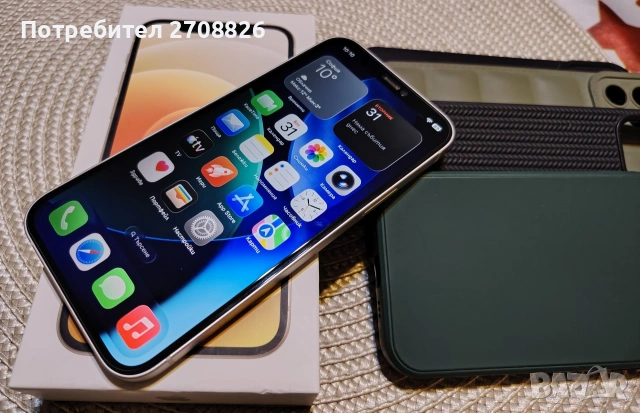 Много запазен iPhone 12 White 64GB комплект кабел кутия протектор, снимка 3 - Apple iPhone - 54044988