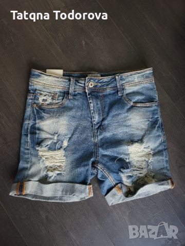 Нови дамски панталонки , снимка 1 - Къси панталони и бермуди - 46341704