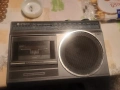 Радио касетофон HITACHI, снимка 2