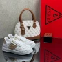 чанти guess , снимка 13