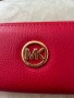 Малиново червено дамско портмоне Michael Kors, снимка 2