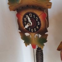 Малък стенен часовник "SCHWARZWALD", снимка 4 - Антикварни и старинни предмети - 45172888