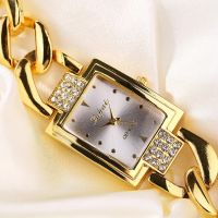Прекрасен нов дамски ръчен часовник с метална верижка в златен цвят., снимка 5 - Дамски - 45342352