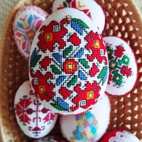 Яйца с бродерии, шевици, Великден, снимка 3 - Декорация за дома - 45088338