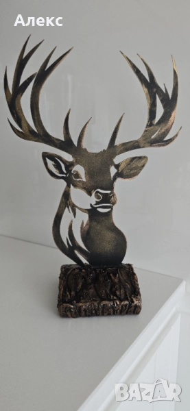 Метално еленче на дървена основа–31см/ 20см, снимка 1