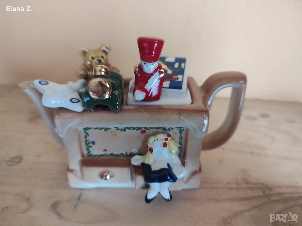 Пол Кардю малък чайник Toy Box, снимка 1