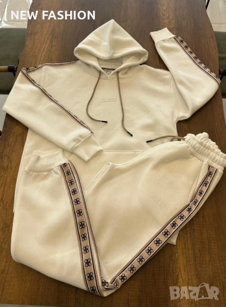 Дамски Ватирани Екипи ✨ GUESS , снимка 1