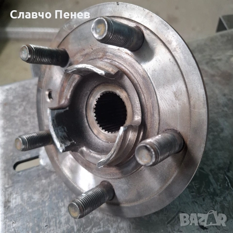 Главина предна на колелото за LAND ROVER, снимка 4 - Части - 53887950