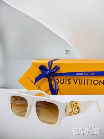 очила с черен обикновен калъф и ув защита christian dior chanel dolce gabbana louis vuitton