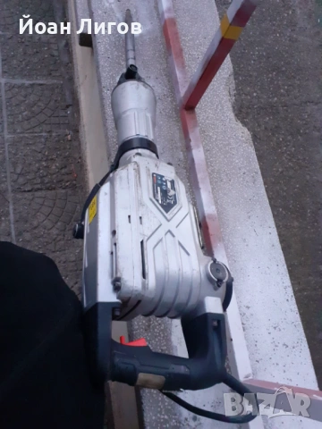 Meister MDH1700-1 – Къртач / Перфоратор 1700W, снимка 2 - Къртачи - 53680438