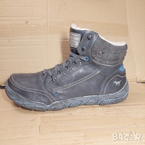 Зимни обувки / боти Mustang  номер 46 