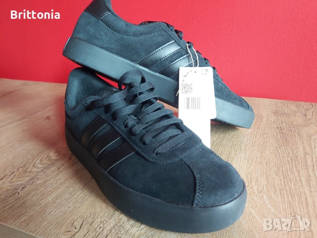 Нови кецове Adidas VL Court 3 Велур, снимка 3 - Маратонки - 53615370