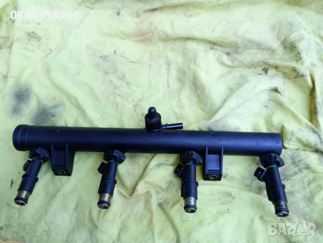 Горивна рейка с дюзите на нея за Citroen Xsara Picasso (N68) 1.8 16V (115 Hp) Ксара пикасо бензин.