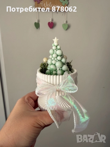 Ръчно изработена коледна свещ