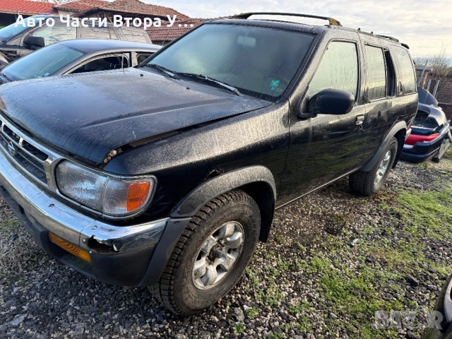 Nissan Pathfinder 3,3i на части, снимка 2 - Автомобили и джипове - 54011284