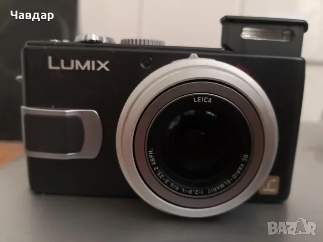 Фотоапарат Panasonic Lumix DMC-LX1, снимка 2 - Фотоапарати - 49192676