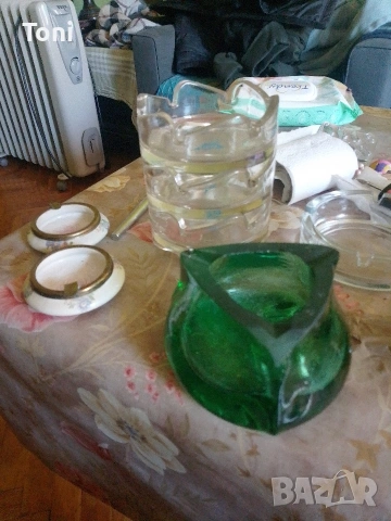 2 броя руски пепелник пепелника+ още 6 броя