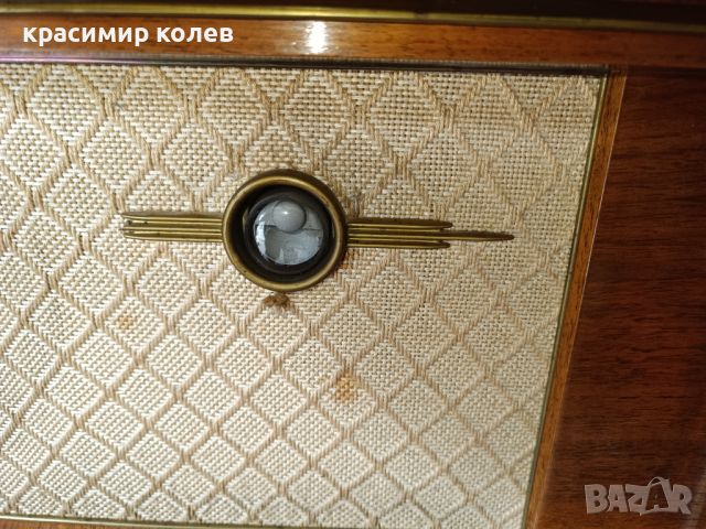лампов радиоапарат "GRUNDIG TYP 380W", снимка 5 - Антикварни и старинни предмети - 45340177