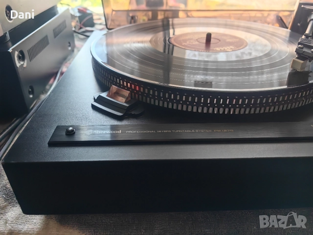 Грамофон Sherwood PM1270, снимка 3 - Грамофони - 51690938