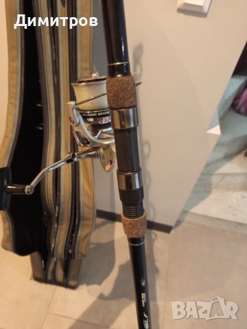 Продавам комплект три броя и калъф телекарп fl magic с макари fl xt 14000, снимка 5 - Въдици - 53604196
