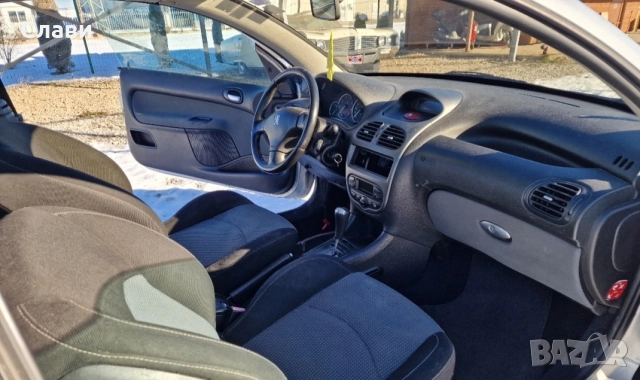 Пежо 206CC Peugeot , снимка 7 - Автомобили и джипове - 52931298