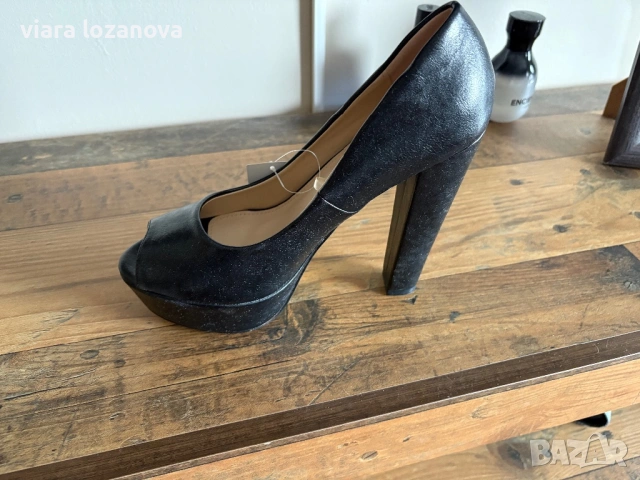 Обувки, снимка 3 - Дамски обувки на ток - 53276768