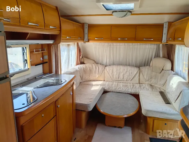 Каравана LMC Lord Ambassador , снимка 3 - Каравани и кемпери - 49931256