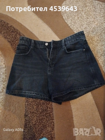 Дамски черни панталонки на Зара размер S