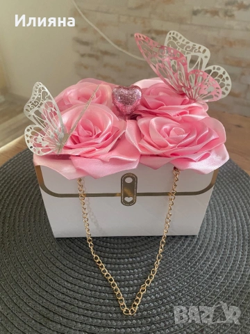 Букети от ръчно изработени сатенени рози, снимка 4 - Изкуствени цветя - 53143152