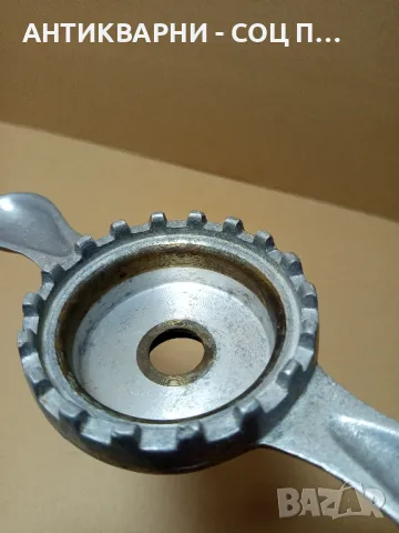 Соц Стара Затварачка За Буркани., снимка 5 - Антикварни и старинни предмети - 49715778