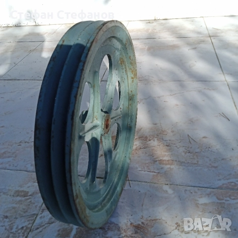 ремъчна шайба нова 380мм/2/17/отвор за ос 20мм