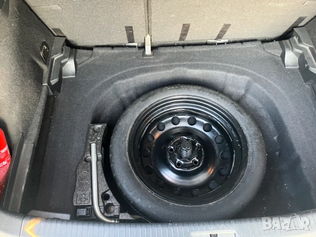 Лек автомобил Volkswagen Golf 7  1.4 TSI, снимка 10 - Автомобили и джипове - 53708183