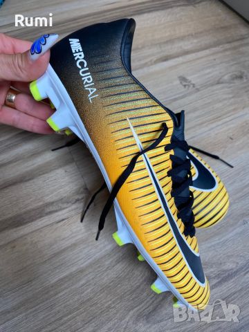 Оригинални бутонки Nike Mercurial Victory VI! 40 н, снимка 1 - Футбол - 46367016