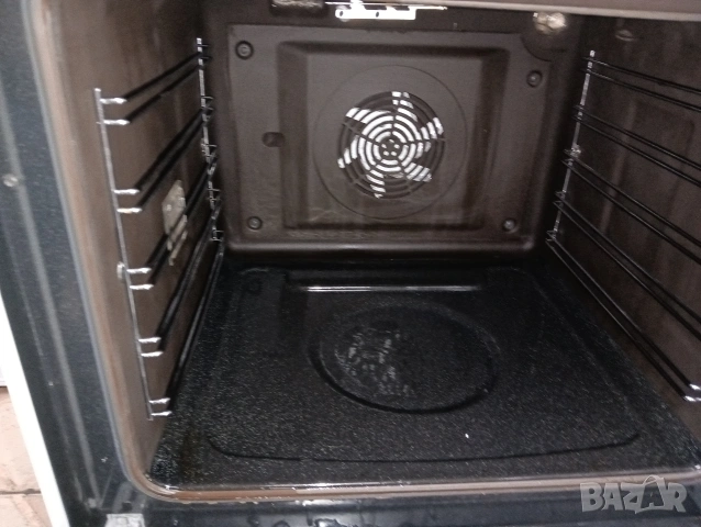 Свободно стояща печка с керамичен плот Voss с две години гаранция!, снимка 5 - Печки, фурни - 53570954