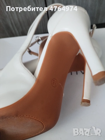 Дамски обувки на ток, снимка 3 - Дамски елегантни обувки - 53835120