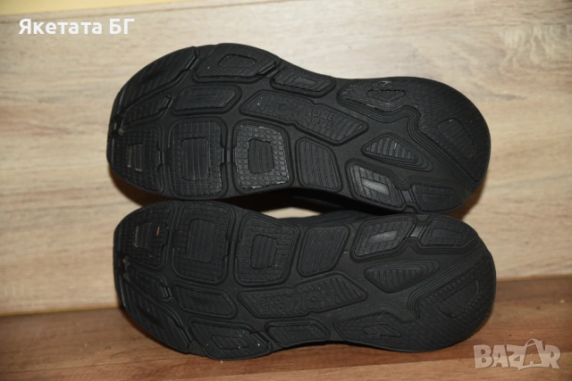Hoka оригинални маратонку размер 45 1/3,, снимка 5 - Маратонки - 54009374
