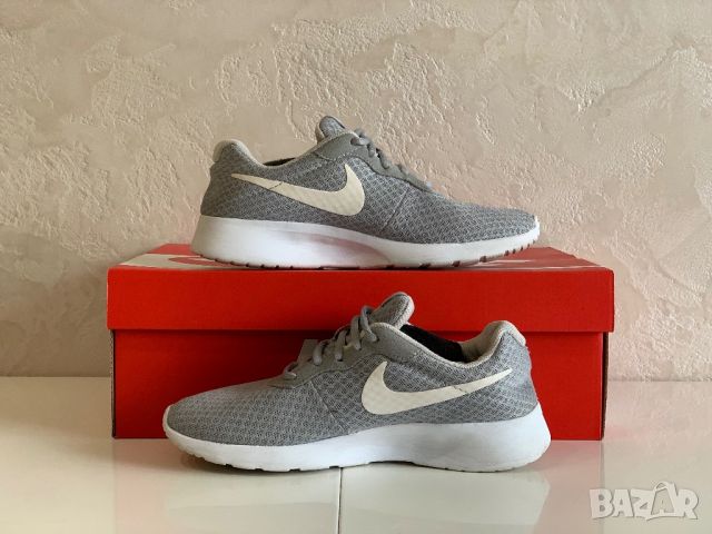 Оригинални дамски маратонки Nike | 37,5, снимка 2 - Маратонки - 46262563